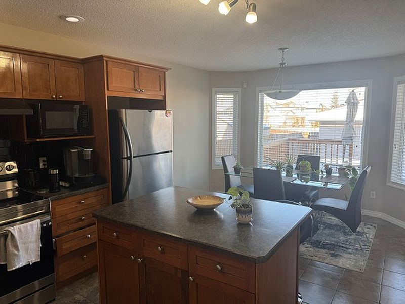Edmonton House for rent - 3 Bedrooms — photo 7