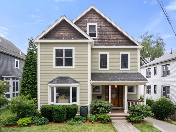 58 Cornell St, Roslindale, MA 02131
