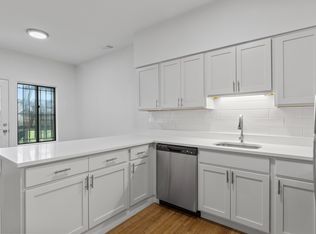 1914 University Ave APT 2, Pittsburgh, PA 15214