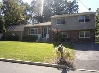 304 Park Ave, Atlantic Highlands, NJ 07716