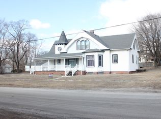 201 Clay St, New Boston, IL 61272