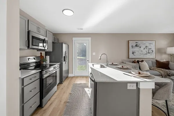 2 bed, 2.0 bath, 1244 sqft, $1,250 — Photo 4