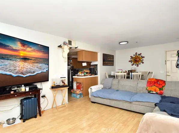 7018 Rita Ave Unit 101, Huntington Park, CA 90255