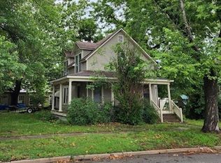 519 S Malcolm Ave, Chanute, KS 66720
