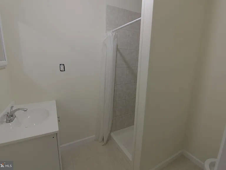 1852 N Willington St #1 — Photo 31