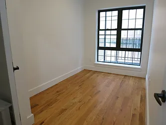 Rented by Rennit Inc.