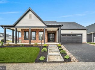 141 Davy Pass, Boiling Springs, PA 17007