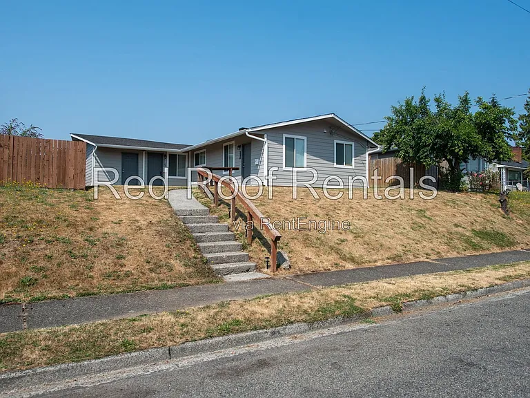 6726 S D St — Photo 3