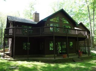 10038 Woodcrest Dr, Minocqua, WI 54548
