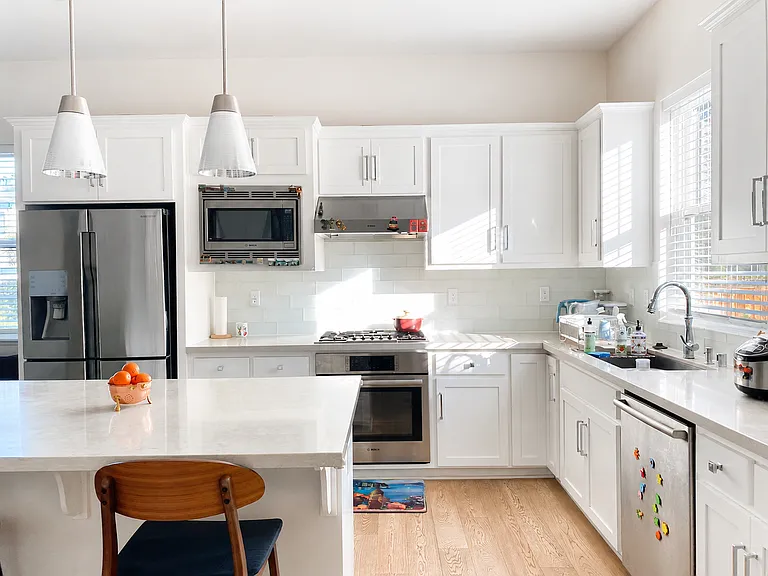 Kitchen with BOSCH appliance
