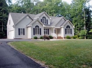 2315 Mary Goodwyn Rd, Powhatan, VA 23139