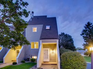 1306 Boardwalk Pl, Minneapolis, MN 55411