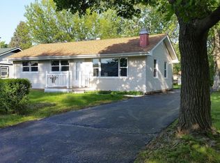 37189 N Fairview Ln, Lake Villa, IL 60046