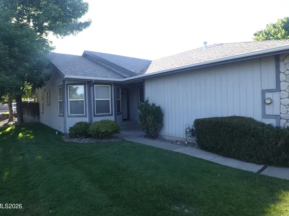 3096 Doubletree Ln, Carson City, NV 89701