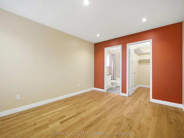 5218 Oscar Peterson Blvd — Photo 33