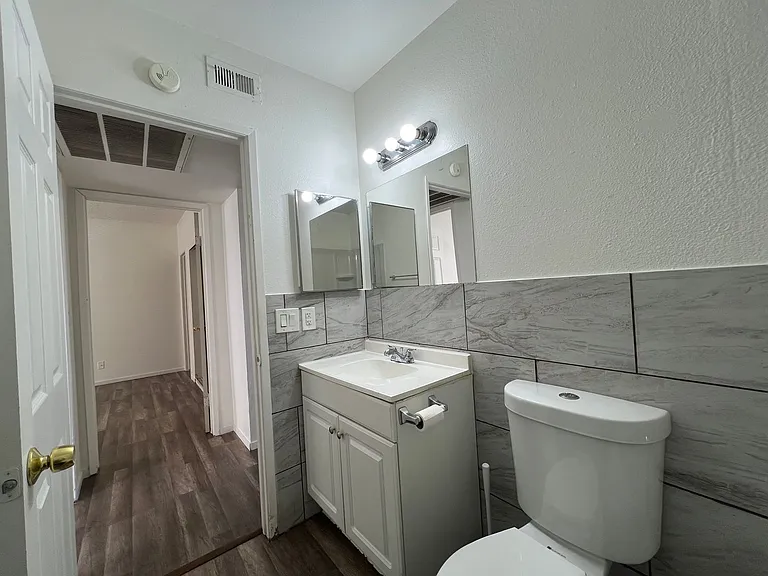 6942 Appleton Dr — Photo 27