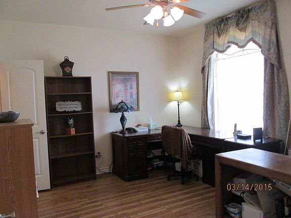 4th image of 2615 Cypress Cir