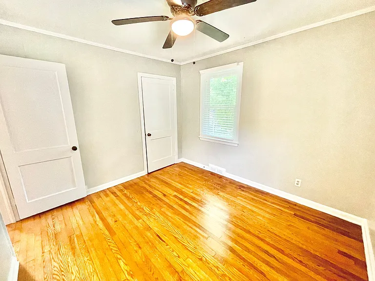 2306 Dellwood Dr — Photo 25
