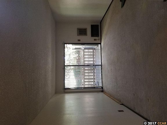 5th image of 1413 Marchbanks Dr APT 2