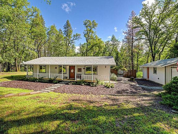 5th image of 5551 Rainier Dr