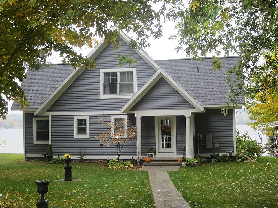 2nd image of 6784 Mount Maria Rd