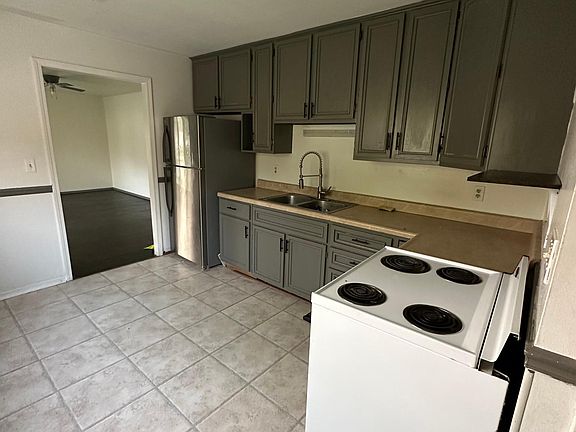 2nd image of 3925 W Virden Ct