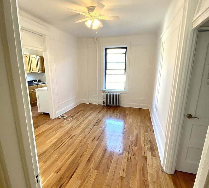 1st image of 2810 36th St APT 24