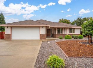 4343 Blazingwood Dr, Redding, CA 96001