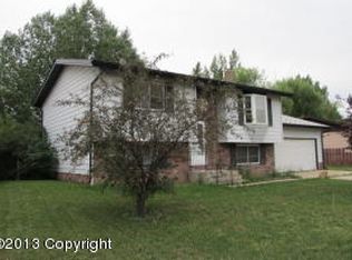 105 Stetson Dr, Gillette, WY 82716