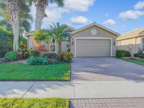 6808 Shamrock Trail, Boynton Beach, FL 33437
