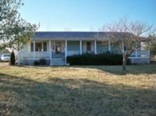 15437 Friendship Rd, Carterville, IL 62918