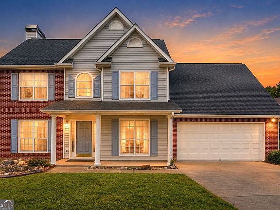 2nd image of 40 Summer Leigh Dr