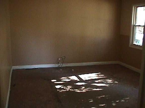 5th image of 4026 W Evelyn St