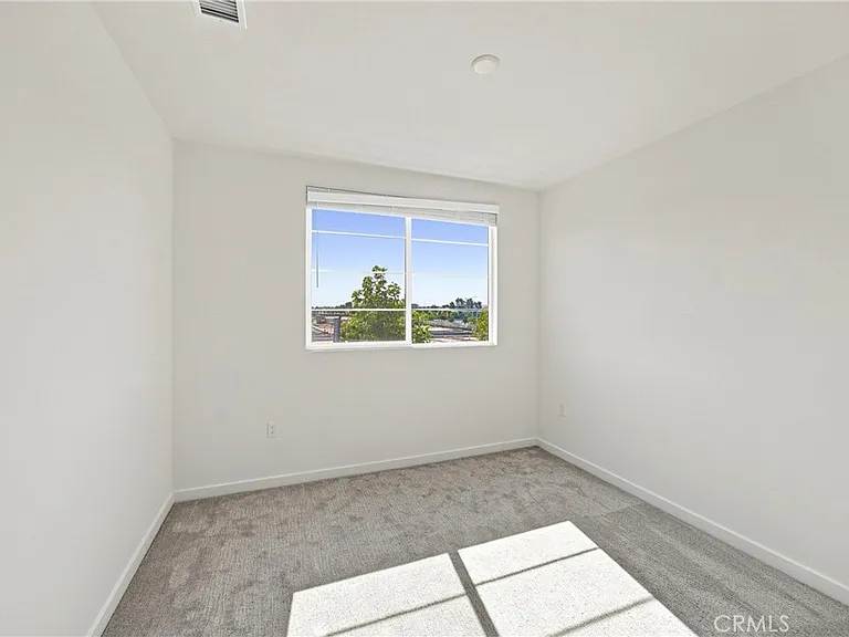 12903 Paradiso Dr — Photo 24