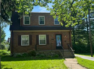 3000 Delavan Dr, Saint Louis, MO 63121