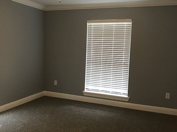 2nd image of 33783 Marion Dr