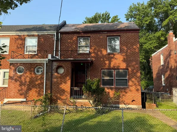 2717 Fort Baker Dr SE, Washington, DC 20020