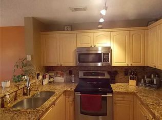 7488 Viscaya Cir, Margate, FL 33063