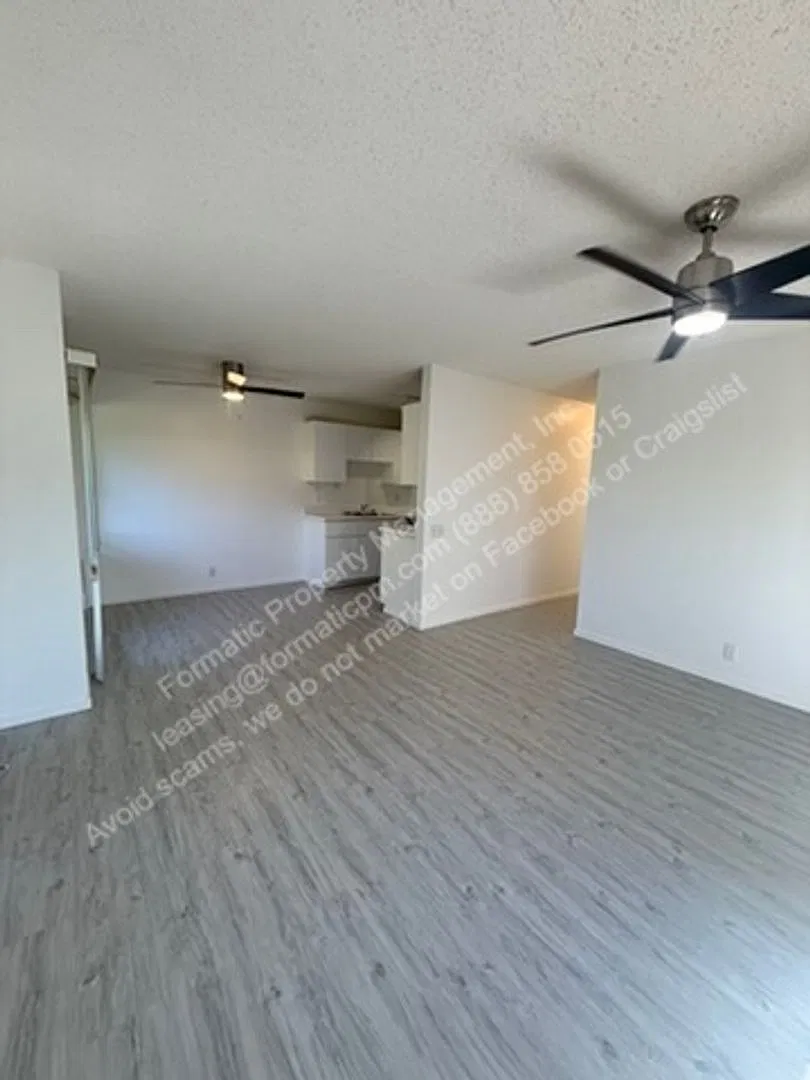 2 bed, 1.5 bath, 717 sqft, $2,795 — Photo 3