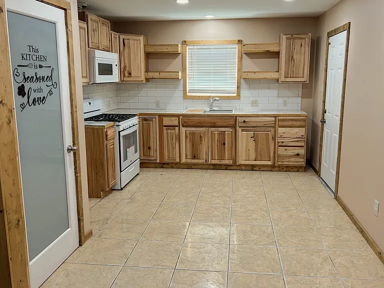 Large, open kitchen, plenty of storage