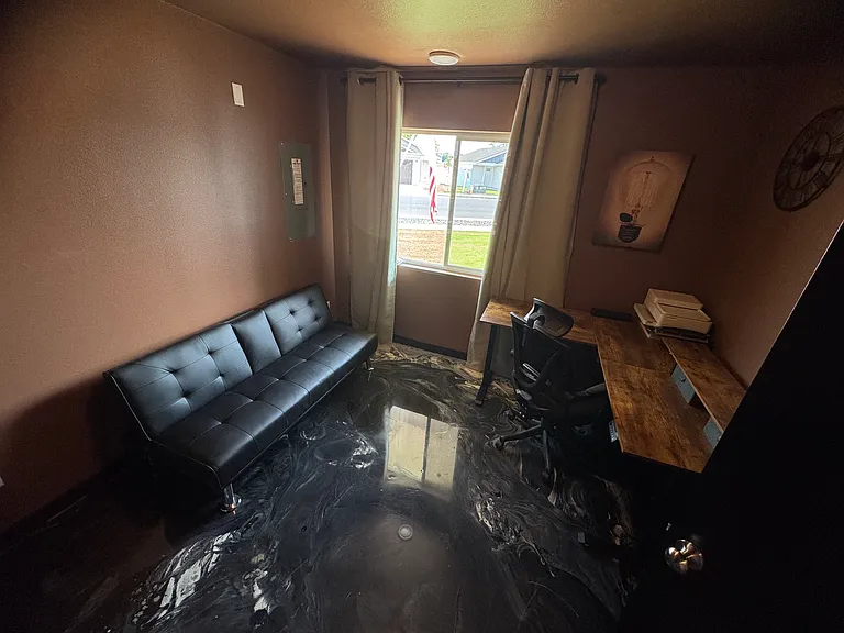 1088 NE Emerald Dr #B — Photo 16