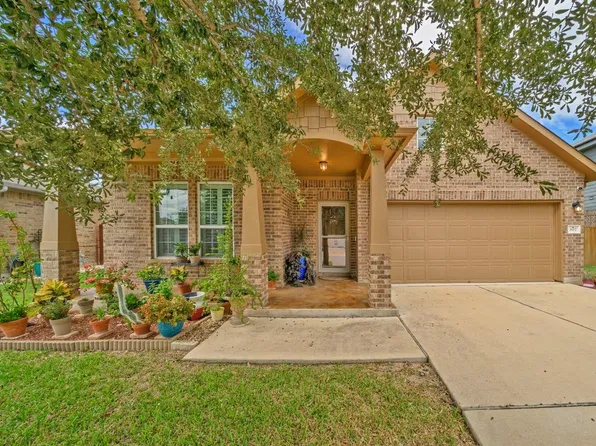507 Field Corn Ln, San Marcos, TX 78666