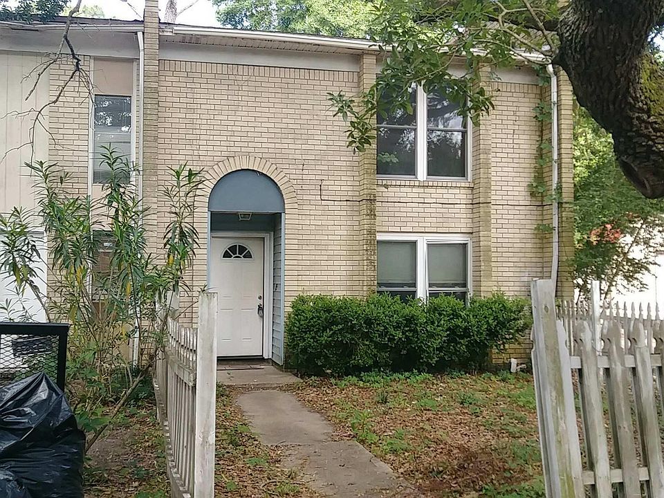1st image of 6329 Harvard Ct