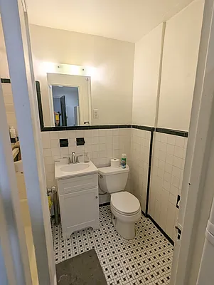 Rented by City Connections Realty | media 22