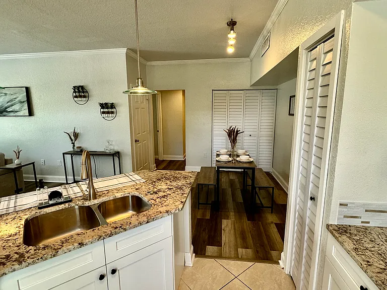 9024 Lake Chase Island Way #9024 — Photo 18