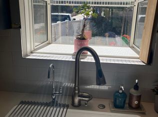 2403 Elizondo St, Simi Valley, CA 93065