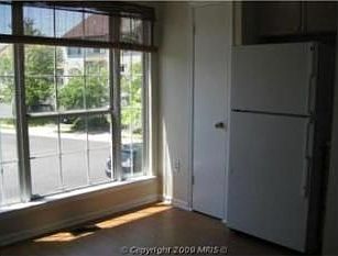 3rd image of 46702 Sandalwood Sq