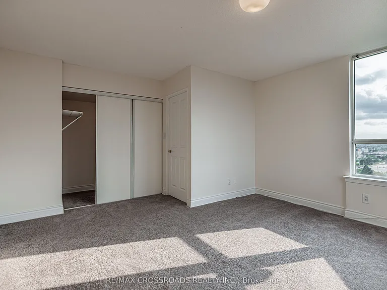 88 Corporate Dr #1714 — Photo 22