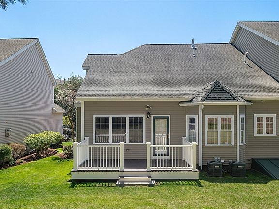 2nd image of 17 Indian Woods Way #17