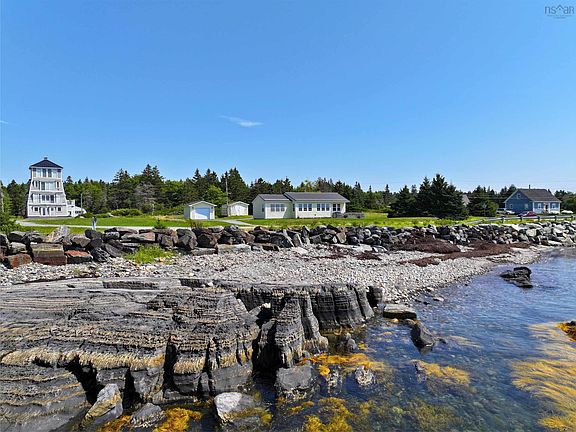 2nd image of 1263 Blue Rocks Rd